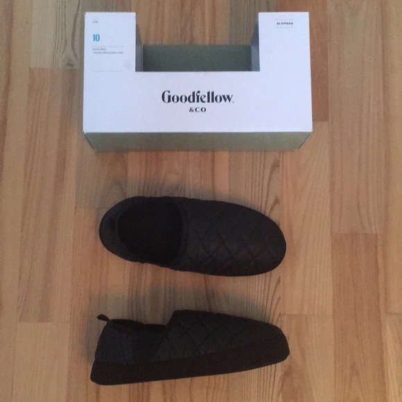 Goodfellow & Co Other - Men’s Nylon Puffer Slippers House Shoes Black 10